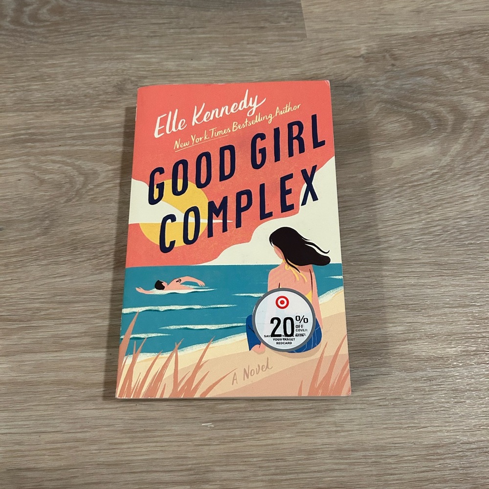 Good Girl Complex: An Avalon Bay Novel